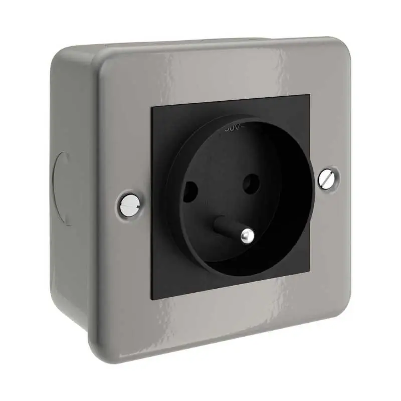 Compra Ahora Base de enchufe simple tipo francés para instalaciones con tubo flexible Ø20 mm