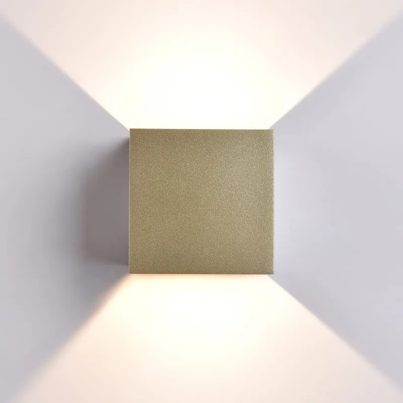ACB KENDO 100 Aplique Oro IP65 2700-3000K Envío Exprés